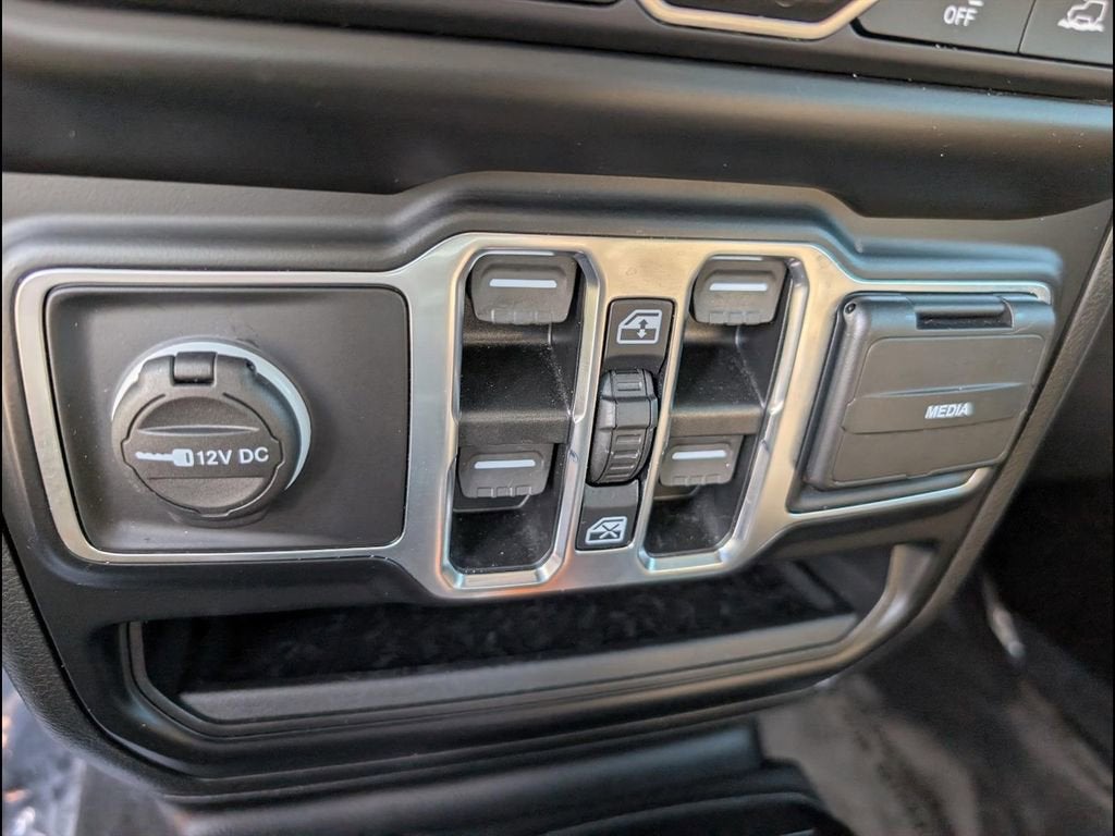 2021 Jeep Wrangler Unlimited Sahara 4x4