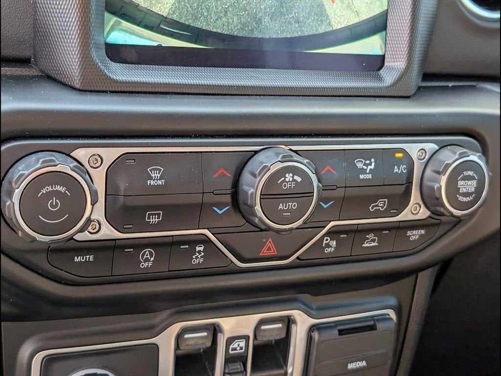2021 Jeep Wrangler Unlimited Sahara 4x4