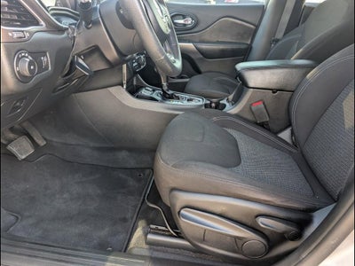 2019 Jeep Cherokee Latitude FWD