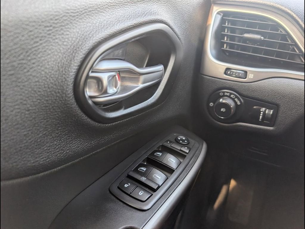 2019 Jeep Cherokee Latitude FWD