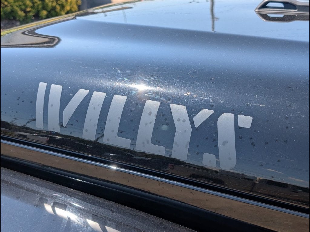 2021 Jeep Gladiator Willys 4x4