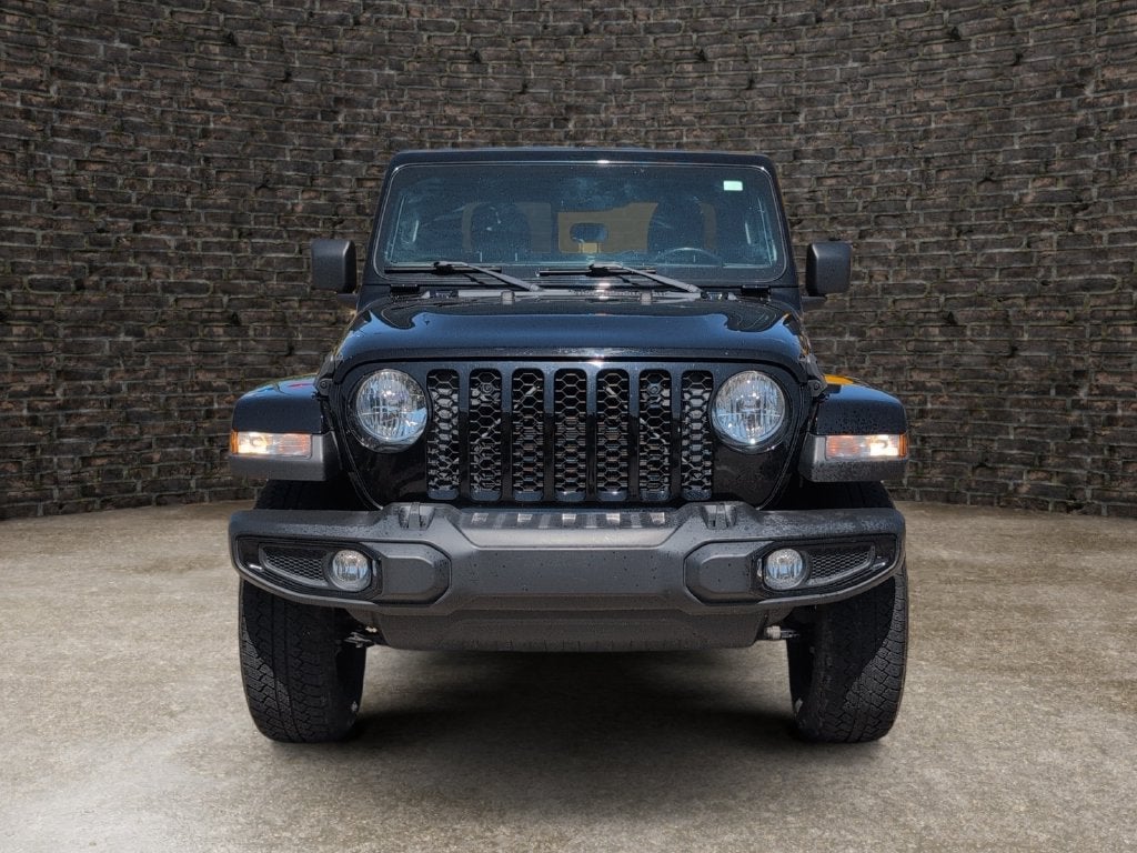 2021 Jeep Gladiator Willys 4x4