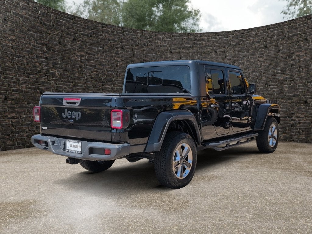 2021 Jeep Gladiator Willys 4x4