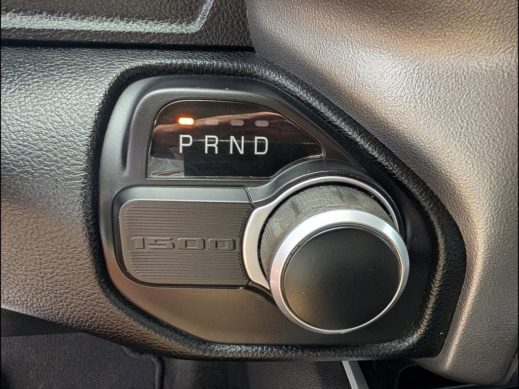 2020 RAM 1500 Big Horn Quad Cab 4x2 6'4" Box