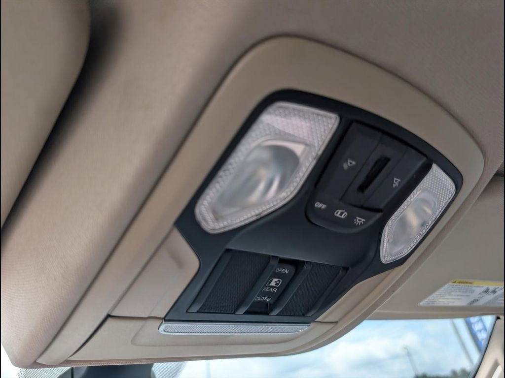 2020 RAM 1500 Big Horn Quad Cab 4x2 6'4" Box