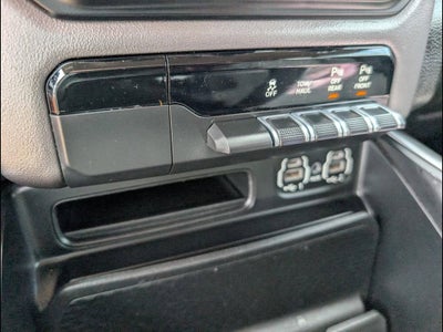 2020 RAM 1500 Big Horn Quad Cab 4x2 6'4" Box