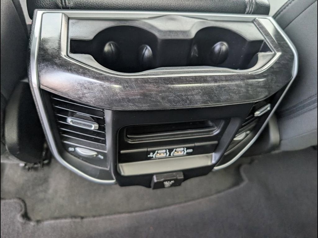 2020 RAM 1500 Big Horn Quad Cab 4x2 6'4" Box