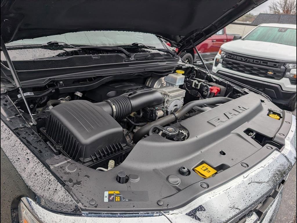 2023 RAM 1500 Big Horn Crew Cab 4x2 5'7" Box