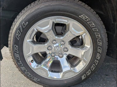 2022 RAM 1500 Big Horn Crew Cab 4x4 5'7" Box