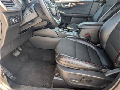 2025 Ford Escape ST-Line Select