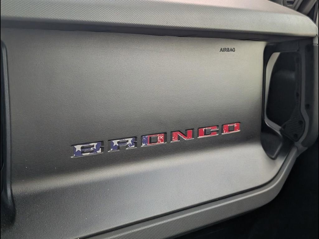 2021 Ford Bronco Base