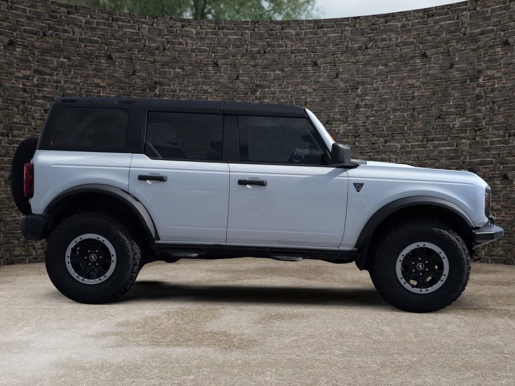 2021 Ford Bronco Base