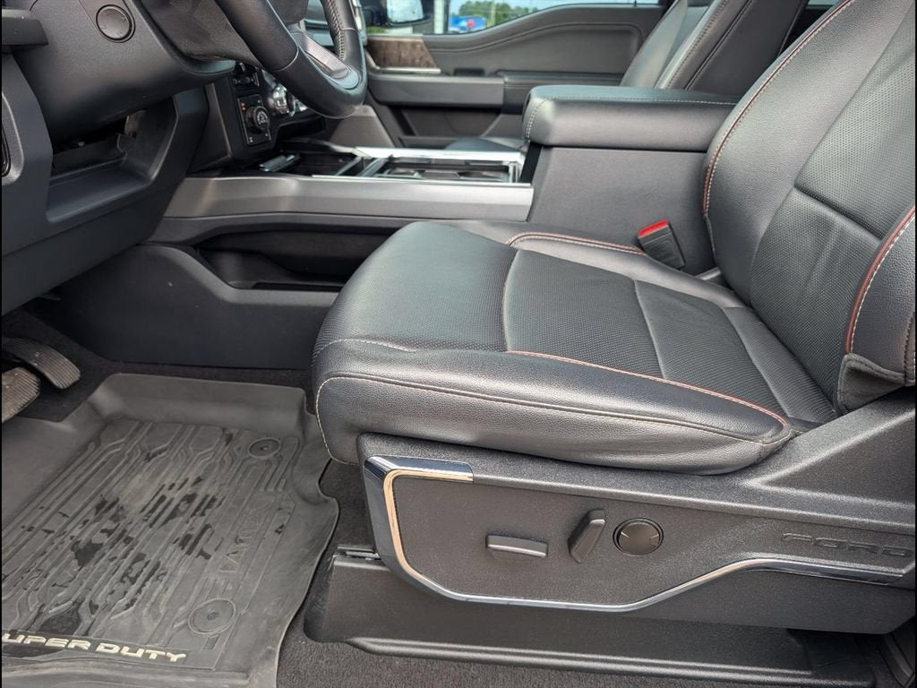 2023 Ford F-250 LARIAT