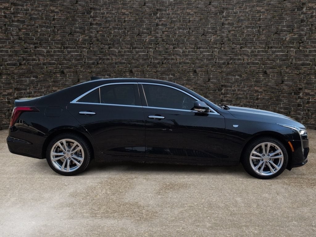 2021 Cadillac CT4 Luxury