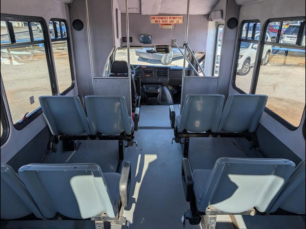 2015 Chevrolet Express Cutaway 3500 Diesel