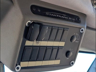 2015 Chevrolet Express Cutaway 3500 Diesel