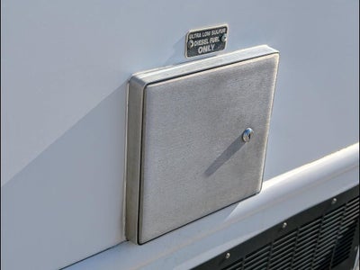 2015 Chevrolet Express Cutaway 3500 Diesel