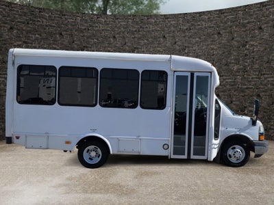 2015 Chevrolet Express Cutaway 3500 Diesel