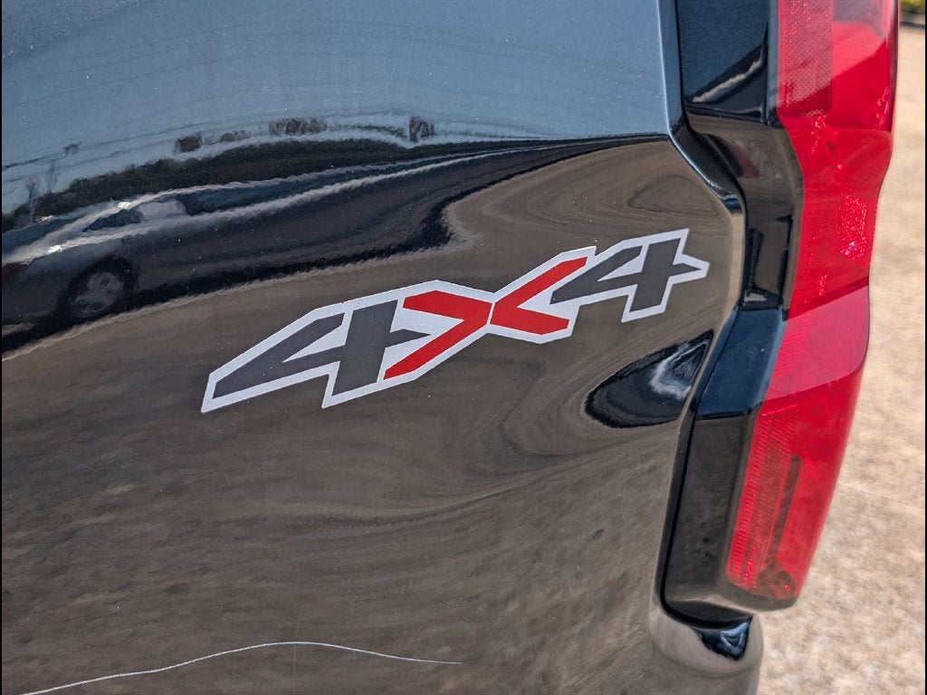 2023 Chevrolet Colorado 4WD LT