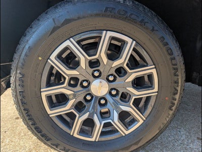 2023 Chevrolet Colorado 4WD LT