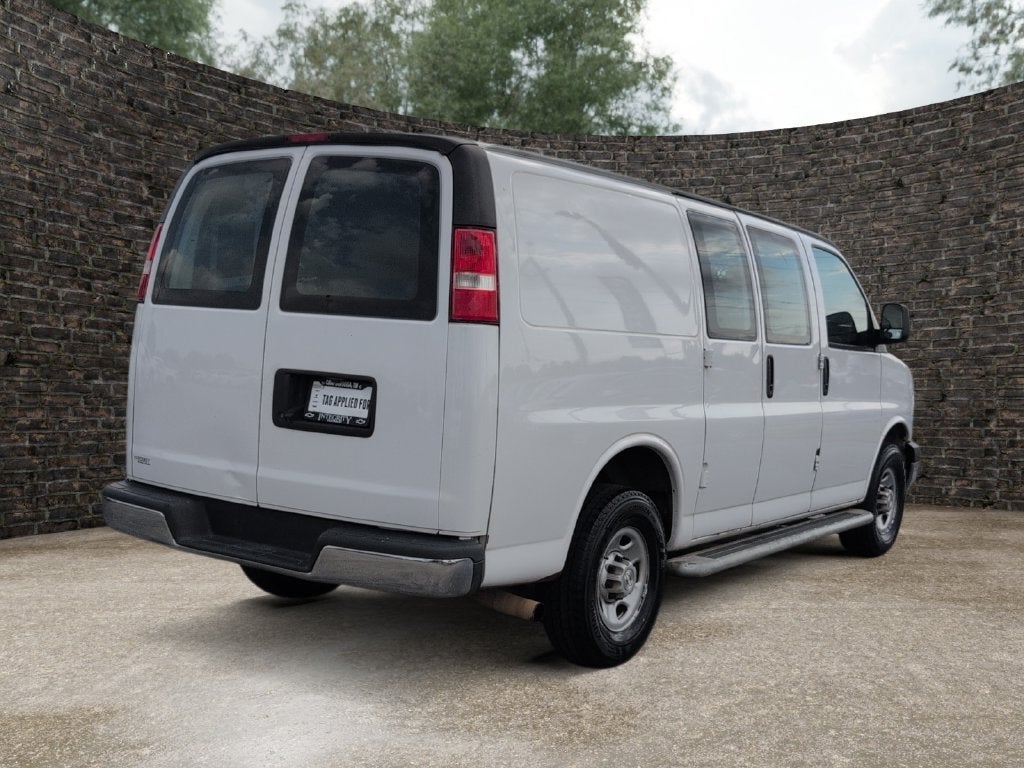 2021 Chevrolet Express Cargo 2500 RWD 2500 Regular Wheelbase WT