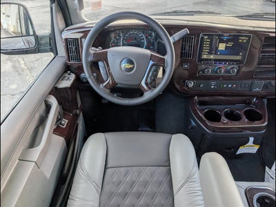 2025 Chevrolet Express Cargo 2500 WT