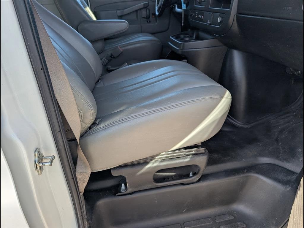 2021 Chevrolet Express Cargo 2500 WT