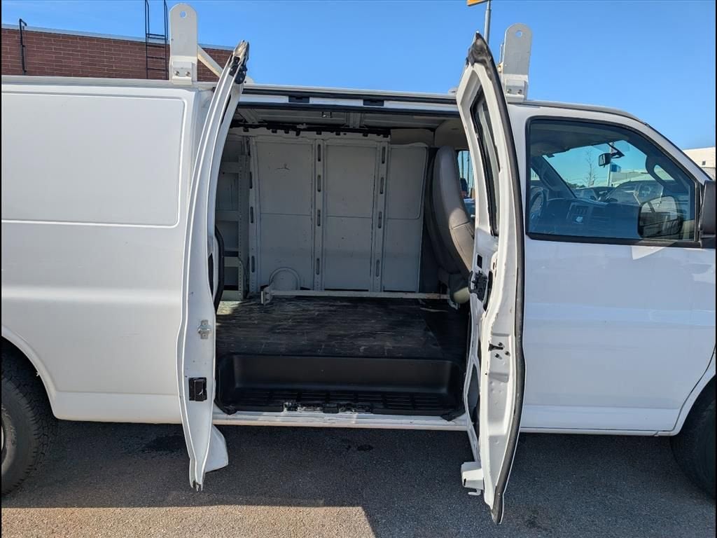 2021 Chevrolet Express Cargo 2500 WT