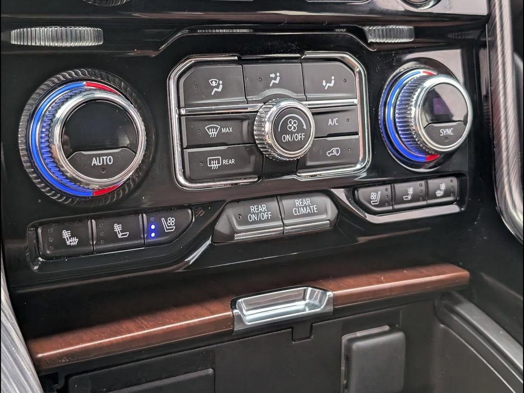 2023 GMC Yukon Denali Ultimate