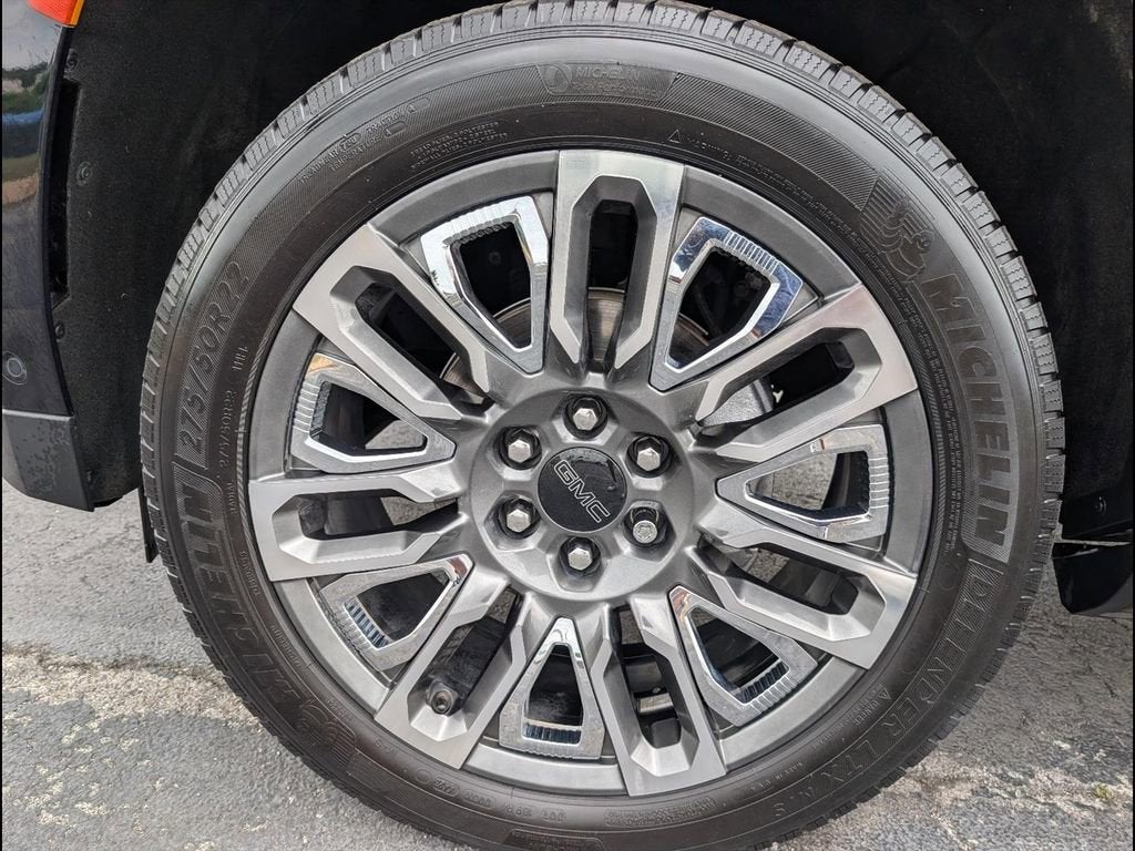 2023 GMC Yukon Denali Ultimate