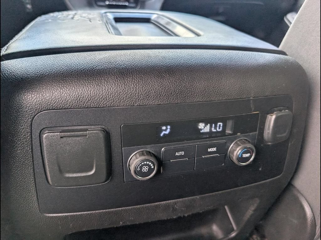 2016 GMC Yukon XL SLE