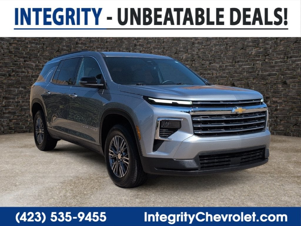 2025 Chevrolet Traverse LT