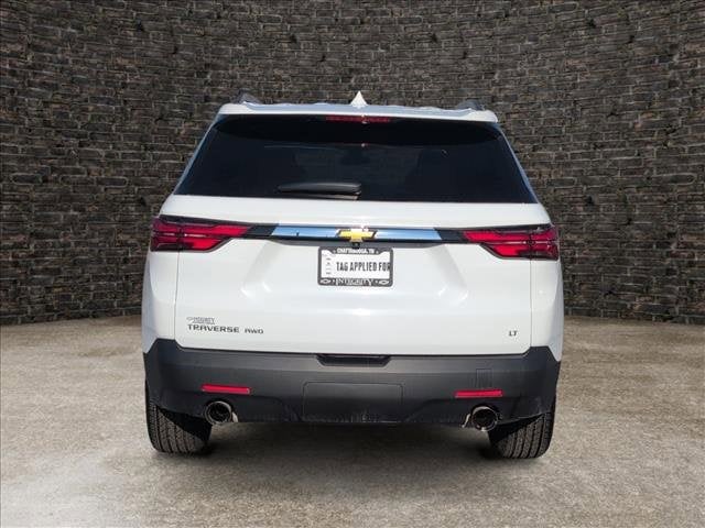 2023 Chevrolet Traverse LT Leather
