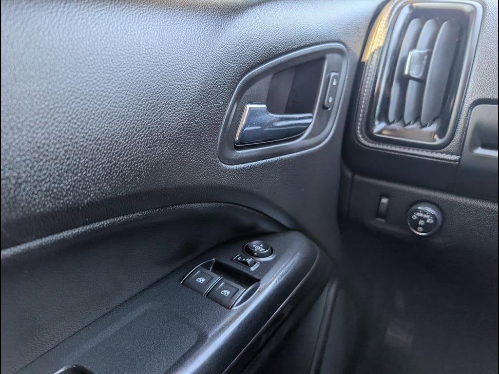 2017 GMC Canyon 2WD SLE