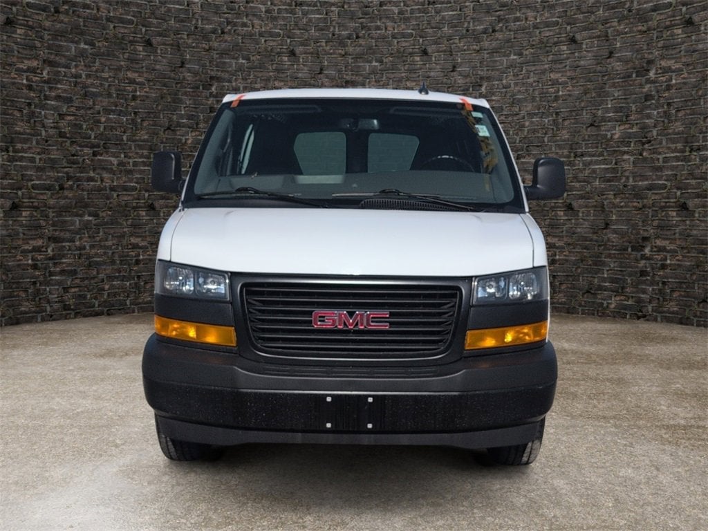 2023 GMC Savana Cargo 2500 Work Van