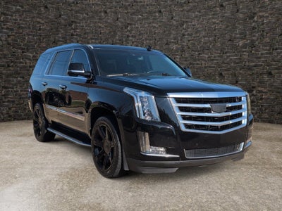 2016 Cadillac Escalade Luxury Collection