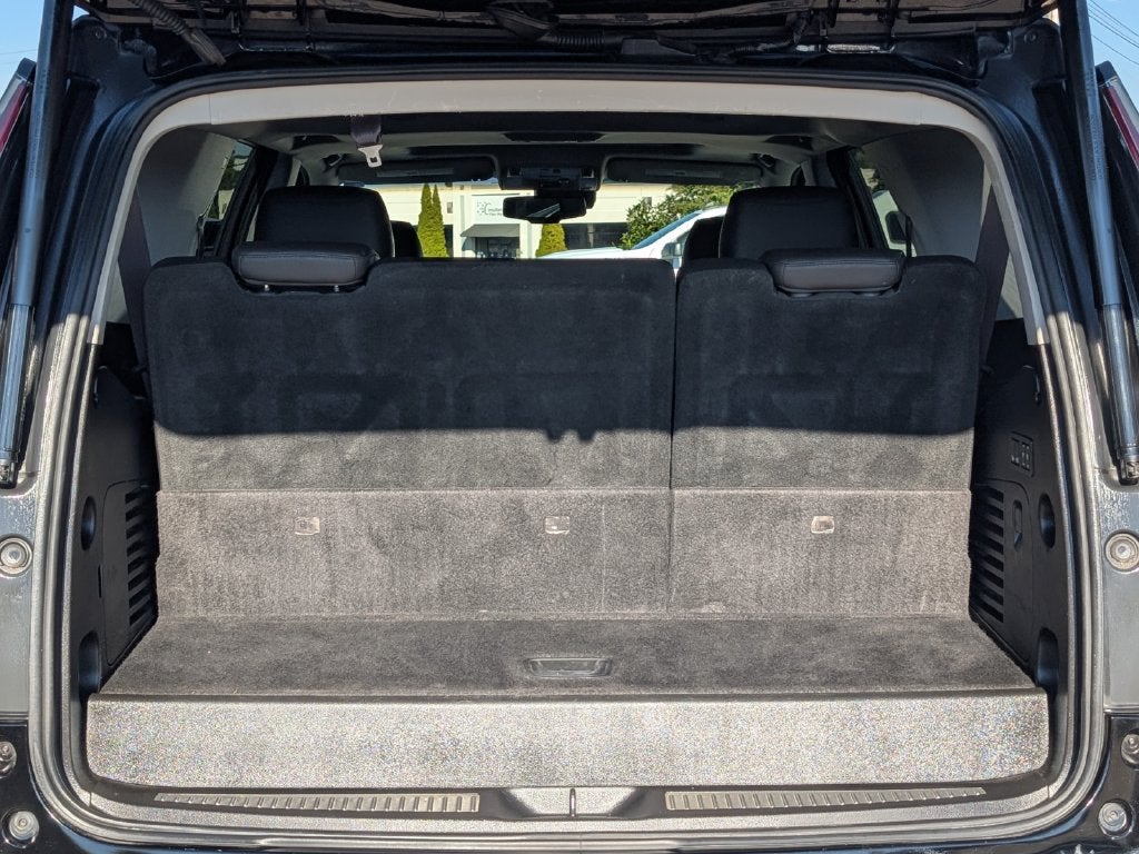 2016 Cadillac Escalade Luxury Collection