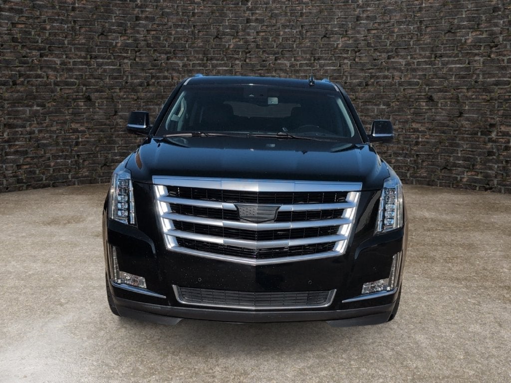 2016 Cadillac Escalade Luxury Collection