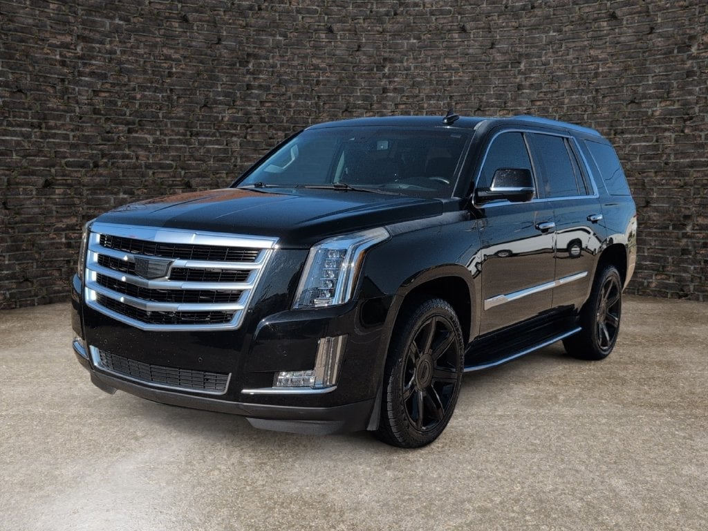 2016 Cadillac Escalade Luxury Collection