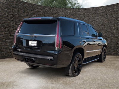 2016 Cadillac Escalade Luxury Collection
