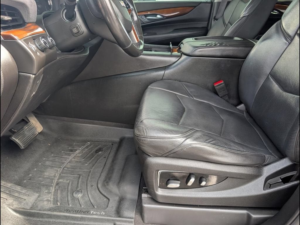 2017 Cadillac Escalade Premium Luxury