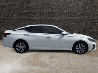 2023 Nissan Altima S FWD