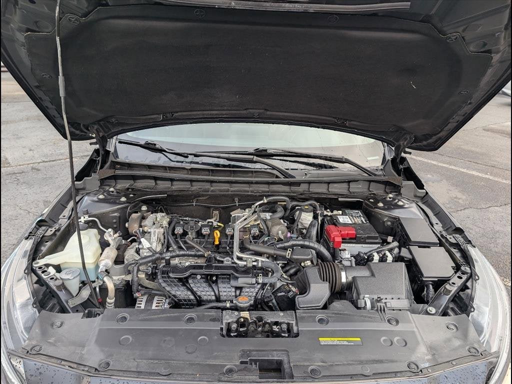 2023 Nissan Altima SR FWD