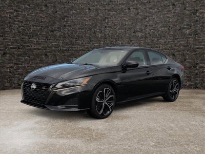 2023 Nissan Altima SR FWD
