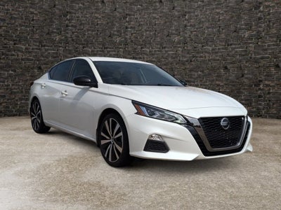 2020 Nissan Altima SR FWD