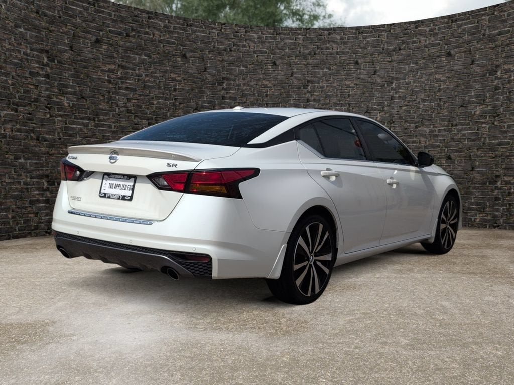 2020 Nissan Altima SR FWD