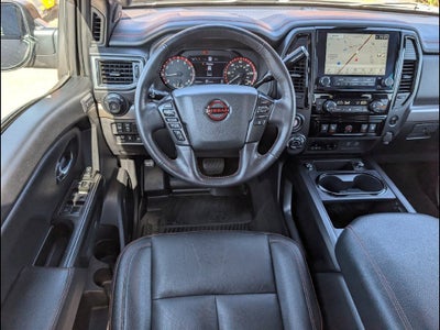 2024 Nissan TITAN Crew Cab PRO-4X 4x4