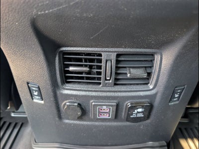 2024 Nissan TITAN Crew Cab PRO-4X 4x4