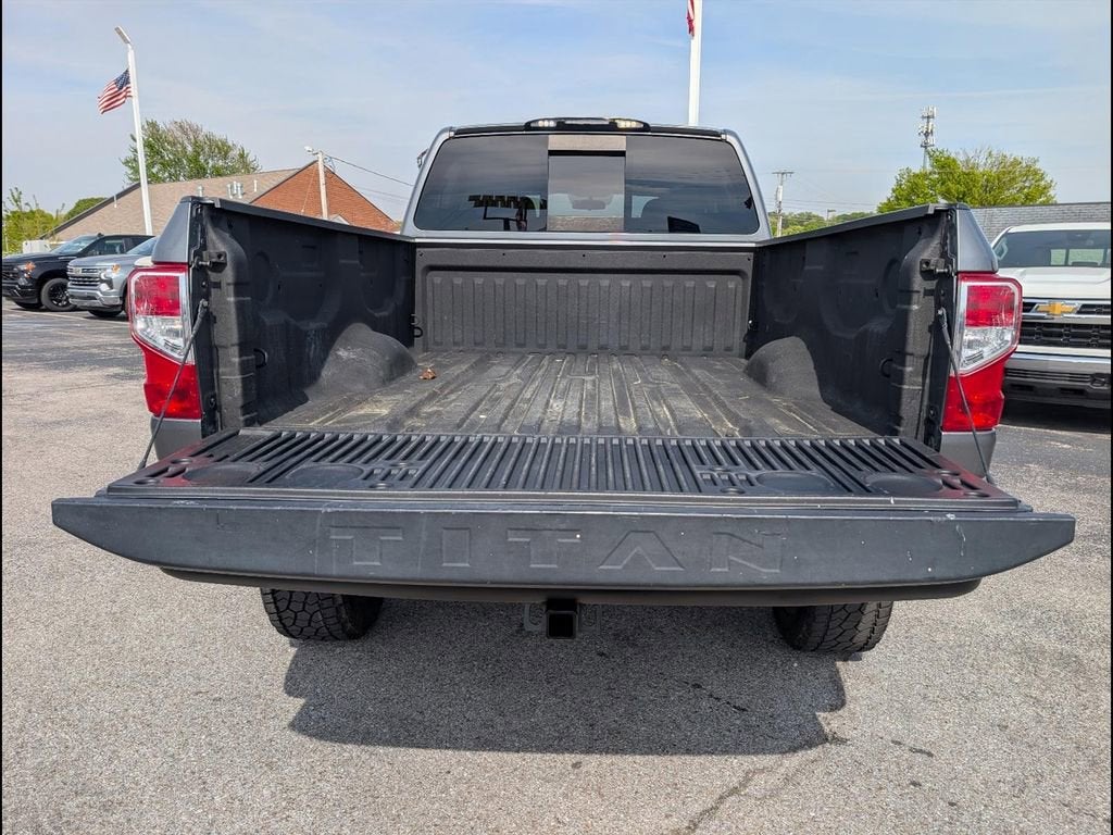 2018 Nissan TITAN XD S Gas