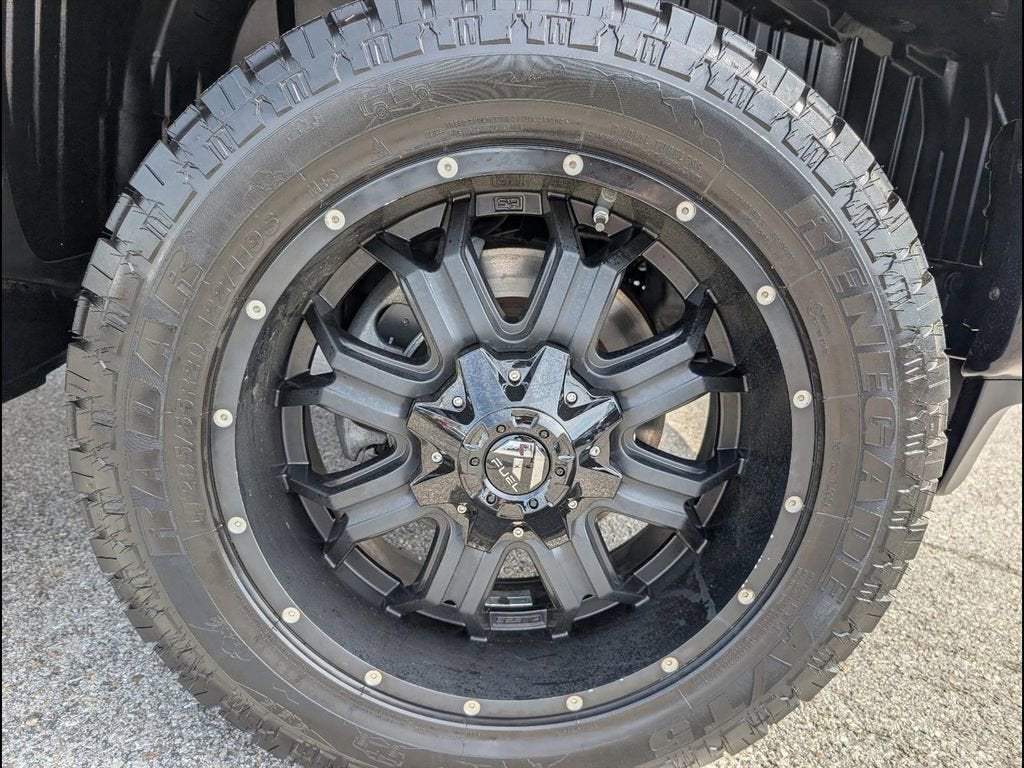 2018 Nissan TITAN XD S Gas